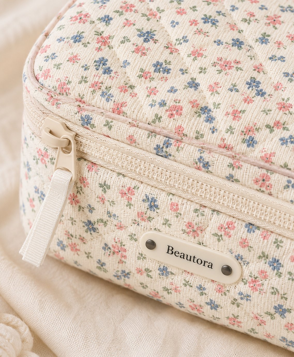 Beautora™ Cosmetic Bag Set